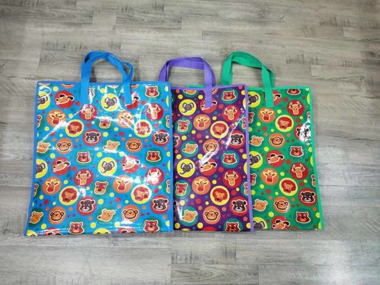 کیسه های خرید رنگ Cmyk یا Panton با دستگیره های دوگانه بسته شدن زیپ طراحی دوستانه زیست محیطی